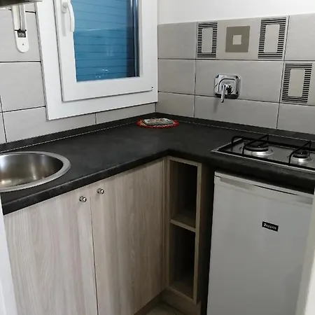 Villaggio Turistico La Vesca 3*