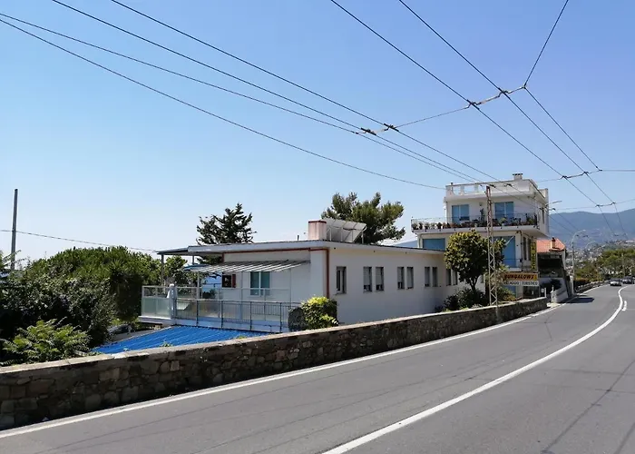 Lejlighedshotel Villaggio Turistico La Vesca Sanremo